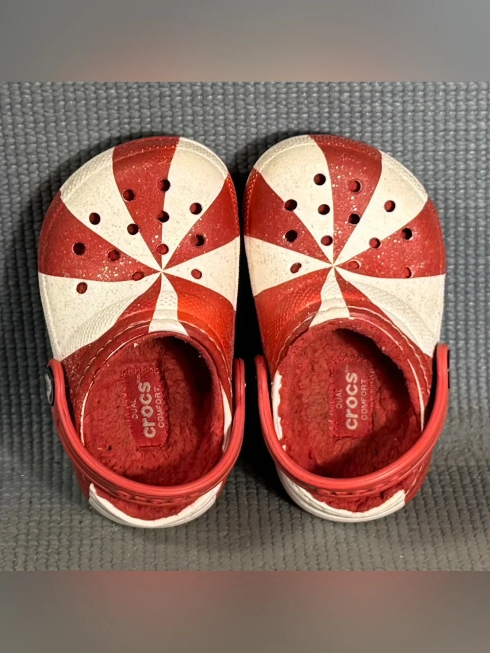 Crocs Classic Holiday Lined Clogs Toddler Size 6C